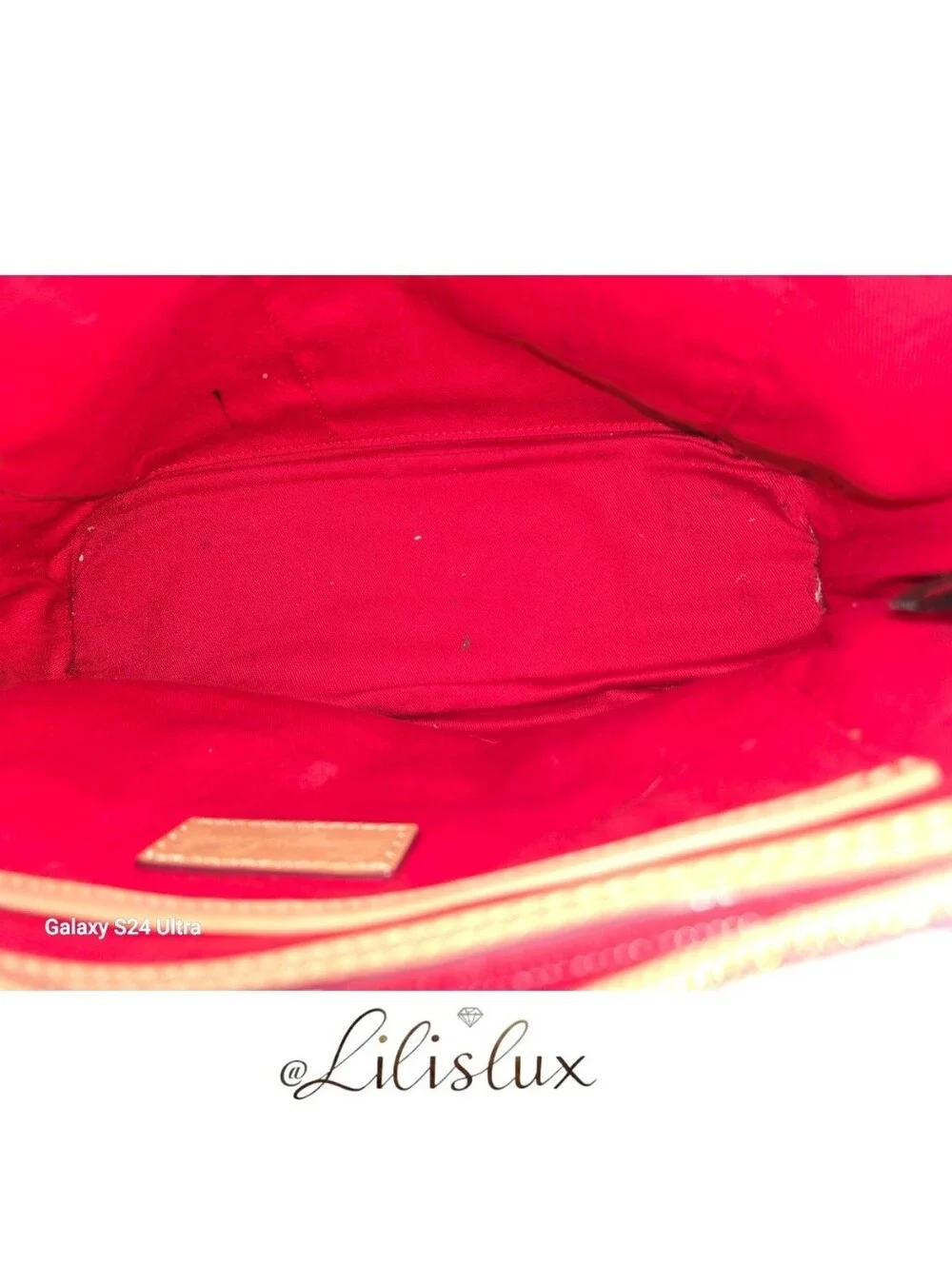 Dooney & Bourke Style Chevron Leisure Shopper Tote  Matching Leather Pouch EUC